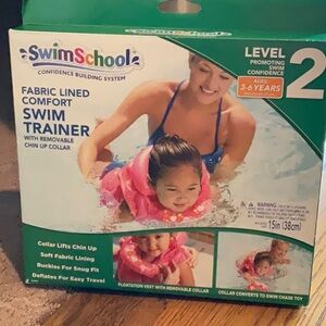 SWIM SCHOOL FABRIC LINED SWIM TRAINER LEVEL 2 NWT